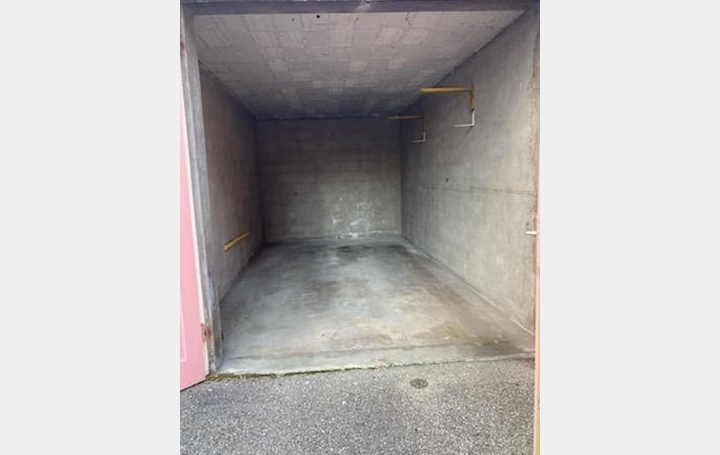 OPUS VITAE : Garage / Parking | CHAMBERY (73000) | 0 m2 | 100 € 